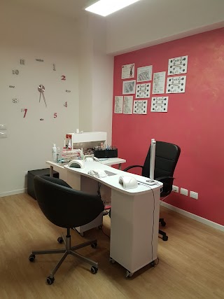 Diamond Nails Salon