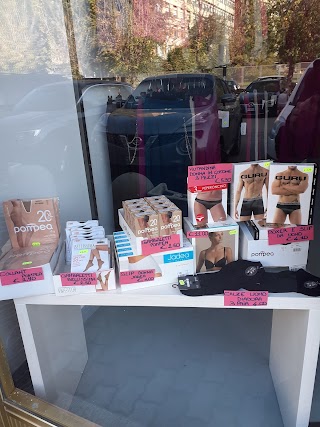 Prezzi shock,abbigliamento per Donna E Bambini,Intimo per Donna Bimbi E Uomo!