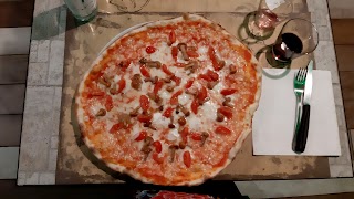 Trattoria Pizzeria Al Lupo