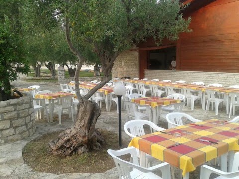 Centro Ippico e Turistico la Macchia degli Esperti S. R. L.