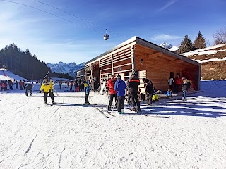 Snow bar