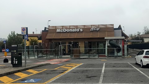 McDonald's Serravalle Scrivia Drive