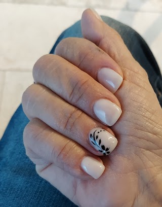 Lucca Nails Di Viani Laura