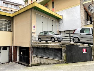 Garage Auto a pagamento di Pizzorno Cristina