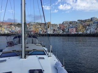 Noleggio barche vela - Charter Napoli