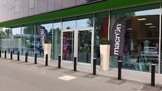 Macron Sports Hub Bologna