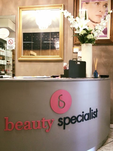 Beauty Specialist