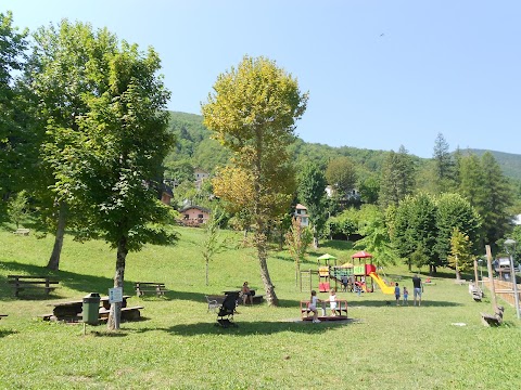 Lizzano in Belvedere ( località turistica )