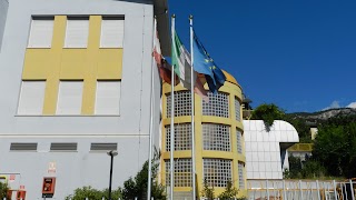 Scuola Elementare Di Lizzana