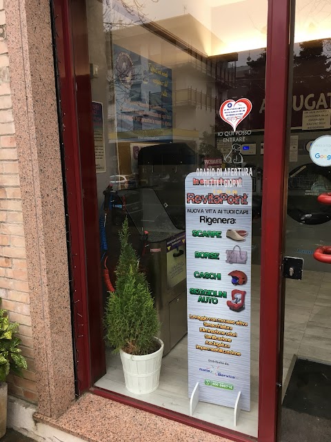 Lavanderia Self-Service Wash in The City