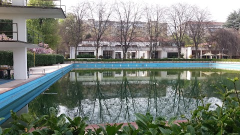 Piscina all'aperto