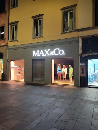 MAX&Co.