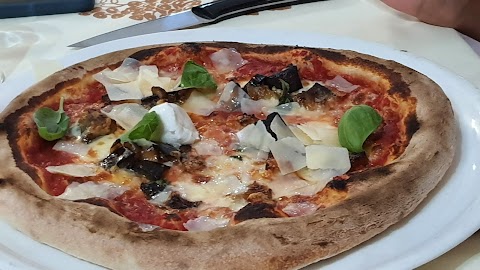 Pizzeria Vesuvio 2