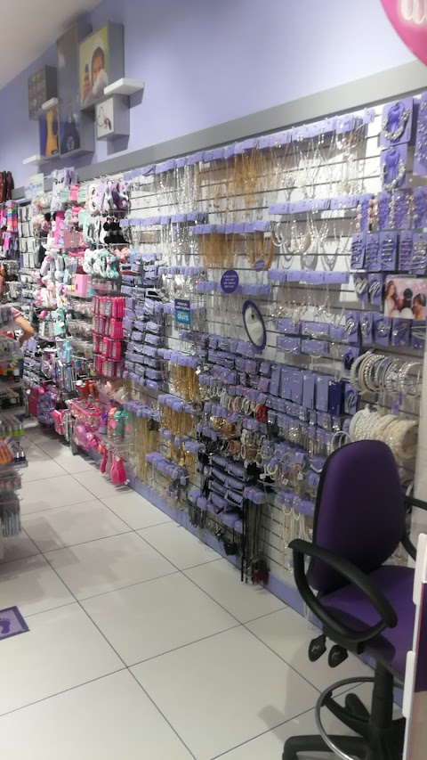 Claire's