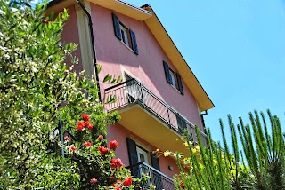 Villa delle Rose Holiday Apartment