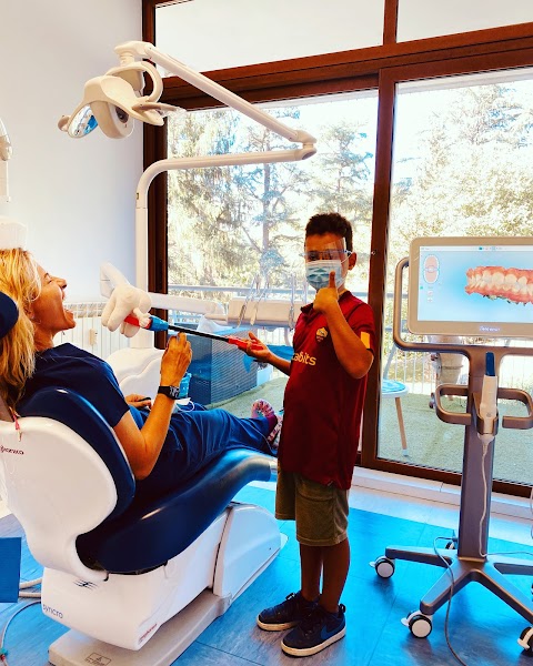 Dott.ssa Elena Papuzzo | Dentista Bambini