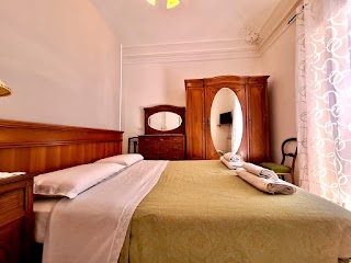 Bed & Breakfast - Dolmen House