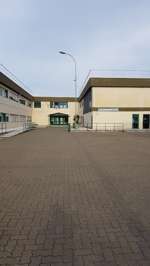 Scuola Media Statale Moro Fiore
