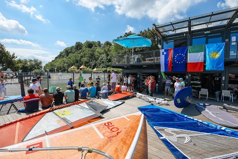 Windsurfpoint.si - Windsurf School