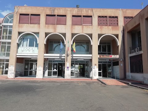 Liceo Classico Statale Gulli E Pennisi