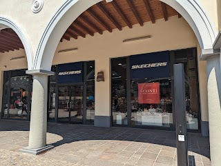 SKECHERS OUTLET