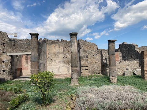 Basilica Pompeiana