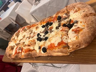 Kosmos Trattoria Ristorante Pizzeria