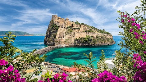 Airbabo.com - Boat charter Ischia - Capri - Procida - Napoli - Costiera | Trasferimenti privati ed escursioni in barca