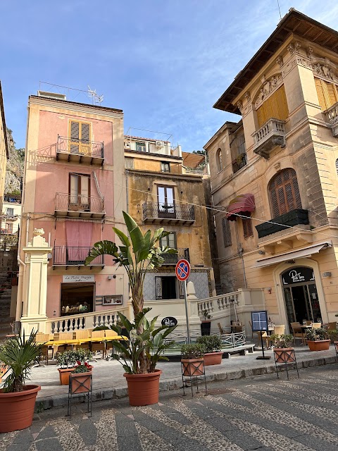 Porta Terra Ristorante