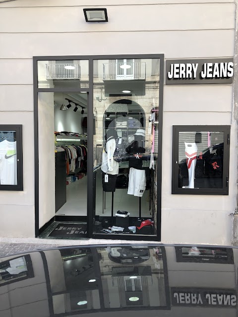 Jerry Jeans