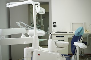 Odontoiatra Dentista Renato Casadei