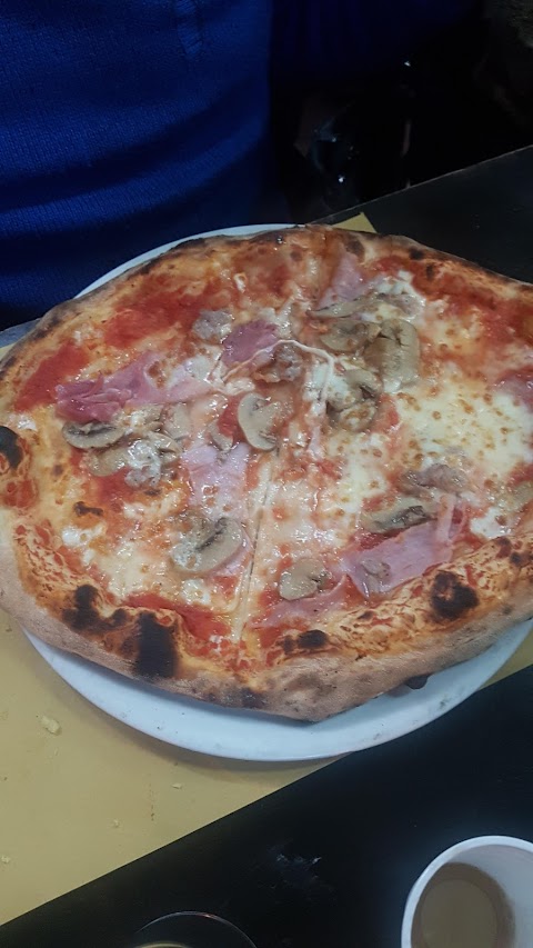 C'è Pizza Per Te