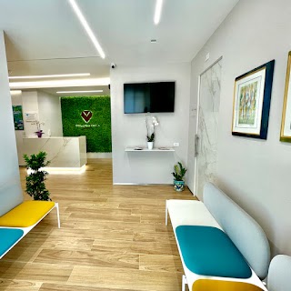 Severino - De Luca Dental Clinic S.T.P. a r.l. Studio dentistico