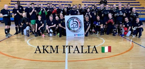 AKM-ITALIA®️ academy krav maga difesa personale e antibullismo Monza