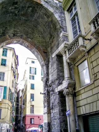 Università di Genova Dipartimento di Lingue e Culture Moderne
