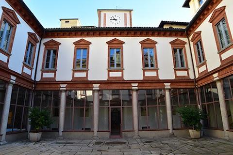 Scuola paritaria dell'Infanzia - "Istituto Canossiano"