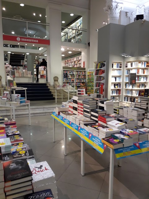 Libreria Libraccio Roma - Via Nazionale