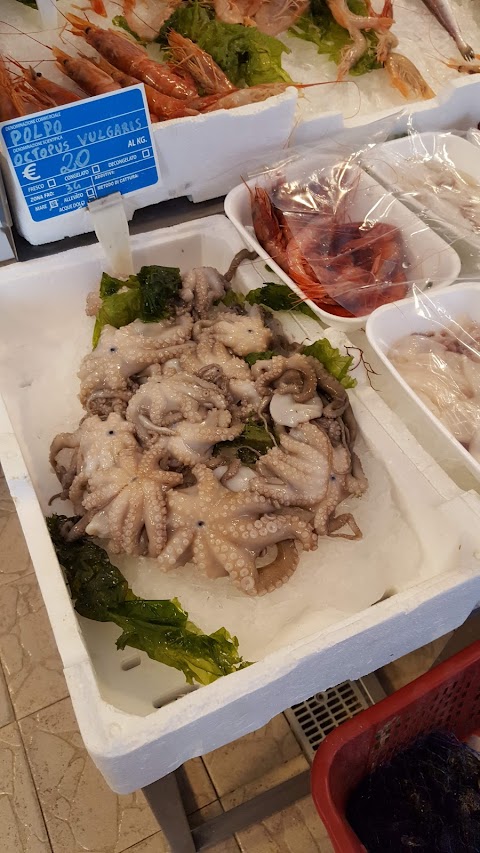 Pescheria Del Viale Di Ernesto Sorrentino