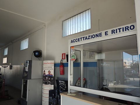 Carrozzo Auto - Centro Revisioni, Vendita Auto, Autolavaggio Self H24, , Autofficina