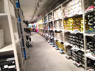 Adidas Outlet