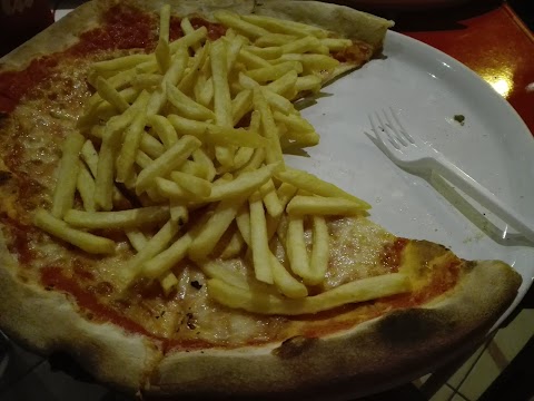 Pizzeria Pizza Pazza