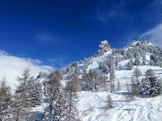 High Five Snowboard School