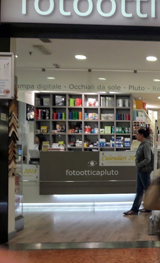 Foto Ottica Pluto Centro Commerciale Ipercoop