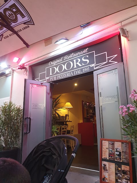 Doors pub