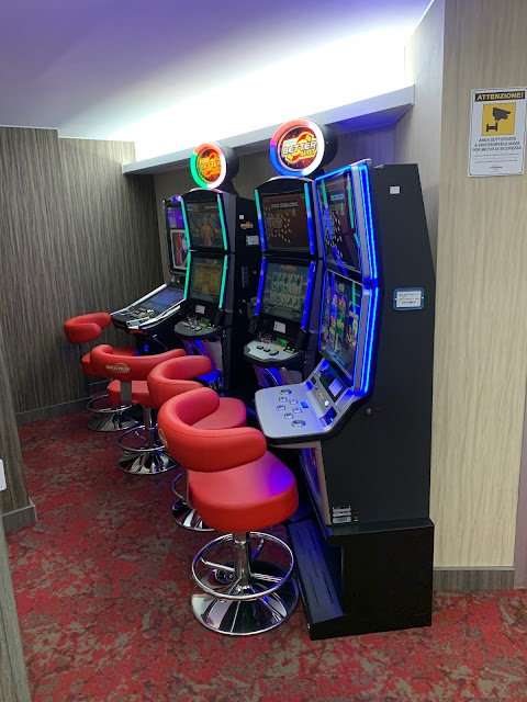 Margherita Gaming Hall, sala slot VLT