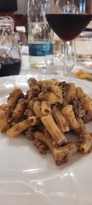 Trattoria ''Da Laura'' Di Gabanella Laura