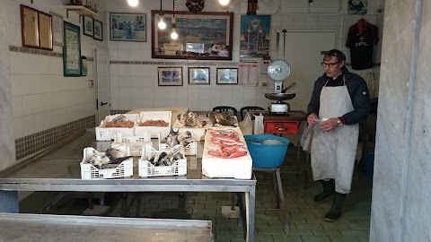 Pescheria Pippo (fishmonger)