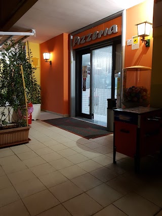 Trattoria Pizzeria Donna Elena