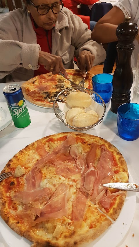 Pizzeria Punto e Virgola