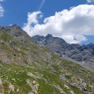 Rifugio Baroni al Brunone